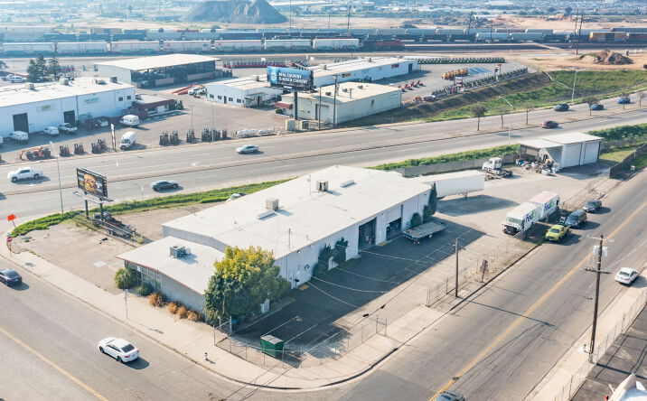 Pictures of Industrial property located at 3808 E Jensen Ave, Fresno, CA 93725 for sales - image #1