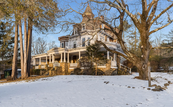 Pictures of Hospitality, Mixed Use, Multifamily, Special Purpose property located at 50 DRAKESTOWN RD, MOUNT OLIVE NJ, MOUNT OLIVE TOWNSHIP, NJ 07840 for sales - image #1