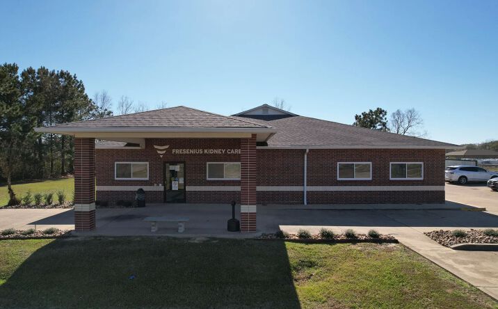 Pictures of Office property located at 1101 Nile St, Eunice, LA 70535 for sales - image #1