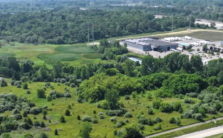 Pictures of Land property located at 1000 – 1040 W. Silverbell Rd, Lake Orion, MI 48360 for sales - image #1