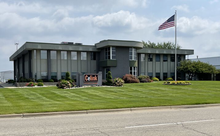 Pictures of Office property located at 3900 Capital City Blvd, Lansing, MI 48906 for sales - image #1