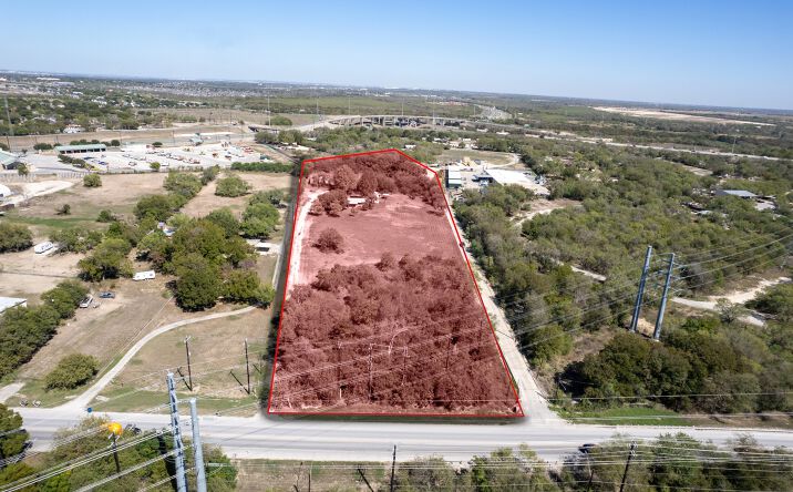 Pictures of Land property located at 9638 S Presa St, San Antonio, TX 78223 for sales - image #1