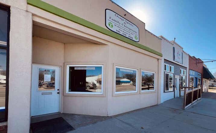 Pictures of Office, Retail property located at 415 Market ST, Osage City, KS 66523 for sales - image #1