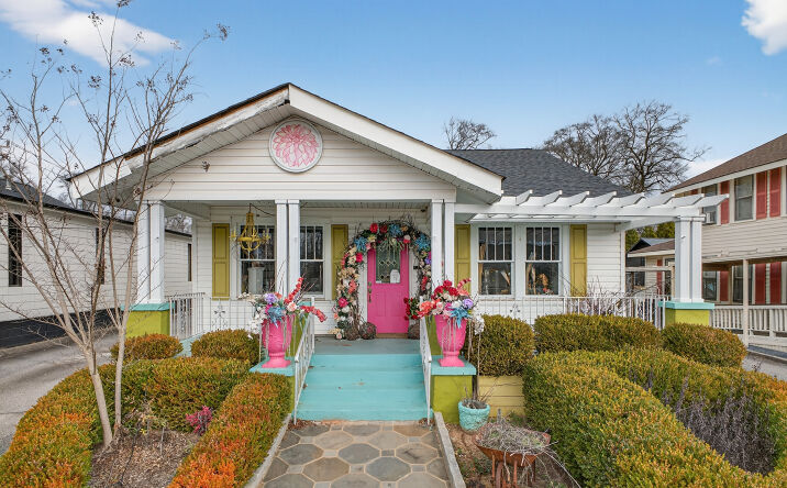 Pictures of Office, Retail property located at 303 E Stone Ave, Greenville, SC 29609 for sales - image #1