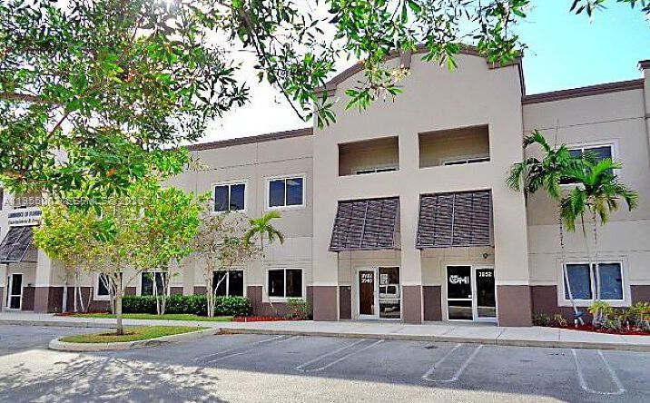 Pictures of Industrial, Office property located at 3932 Coral Ridge Dr # 21, Coral Springs, FL 33065 for sales - image #1