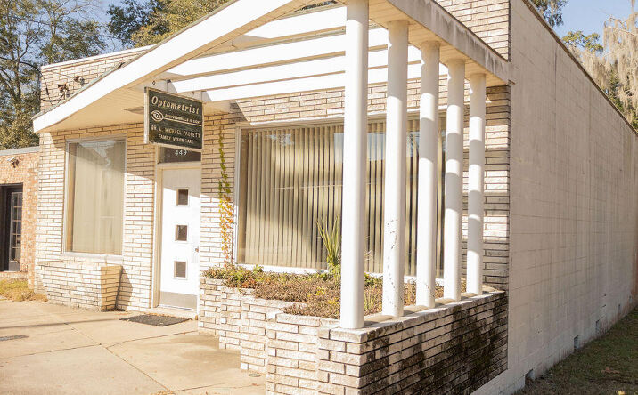 Pictures of Office, Retail property located at 449 E Washington Street, Walterboro, SC 29488 for sales - image #1