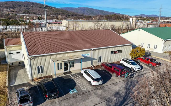 Pictures of Industrial, Office property located at 1405 Mill Race Dr, Salem, VA 24153 for sales - image #1