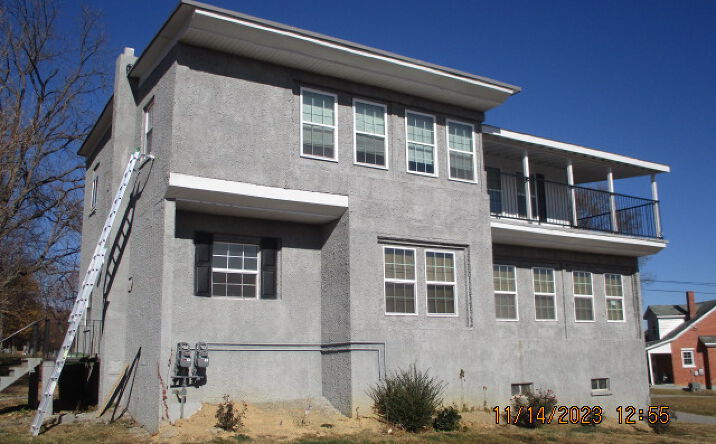 Pictures of Industrial, Office, Retail property located at 140 Lee Hwy, Verona, VA 24482 for sales - image #1