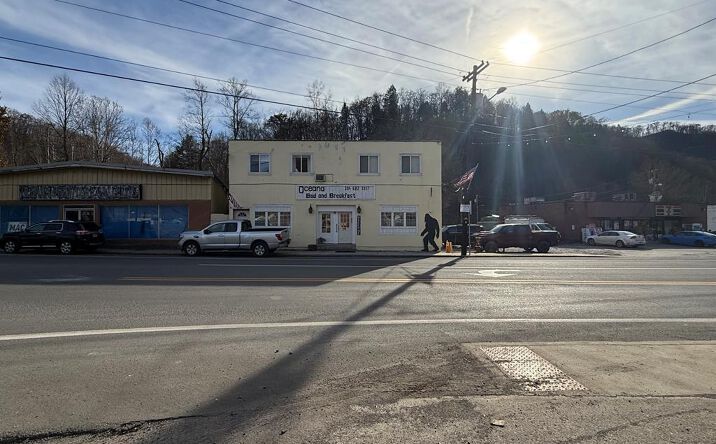 Pictures of Hospitality property located at Cook Parkway, Oceana, WV 24870 for sales - image #1