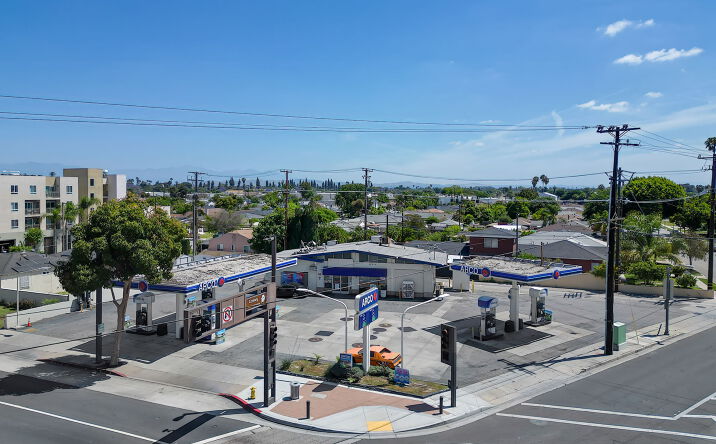 Pictures of Retail, Land, Business for Sale property located at 12310 Garfield Avenue, South Gate, CA 90280 for sales - image #1
