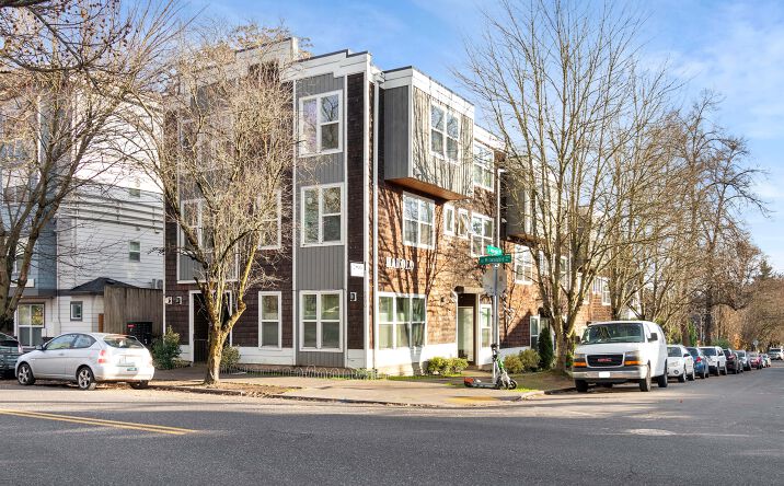 Pictures of Multifamily property located at 5490 SE Milwaukie Ave, Portland, OR 97202 for sales - image #1