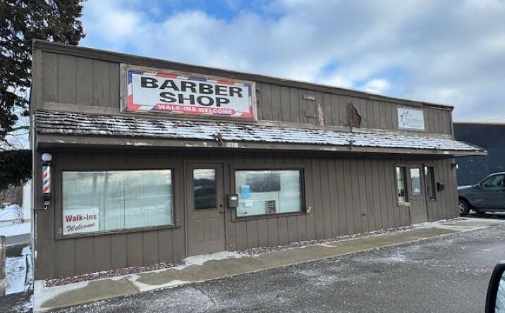 Pictures of Mixed Use, Office property located at 908 N Wayne St, Angola, IN 46703 for sales - image #1