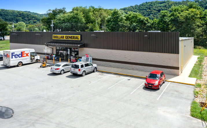 Pictures of Retail property located at 2016 River Rd, North Apollo, PA 15673 for sales - image #1