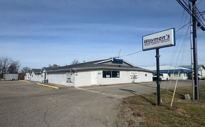 Pictures of Retail property located at 960 Morton Avenue, Martinsville, IN 46151 for sales - image #1