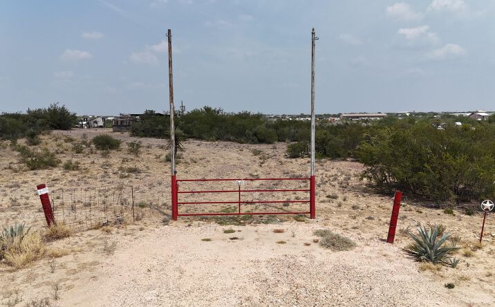 Pictures of Industrial, Land property located at PT OF TR 31 9.774 ACS RANCHOS PENITASWEST UNIT III, Laredo, TX 78045 for sales - image #1