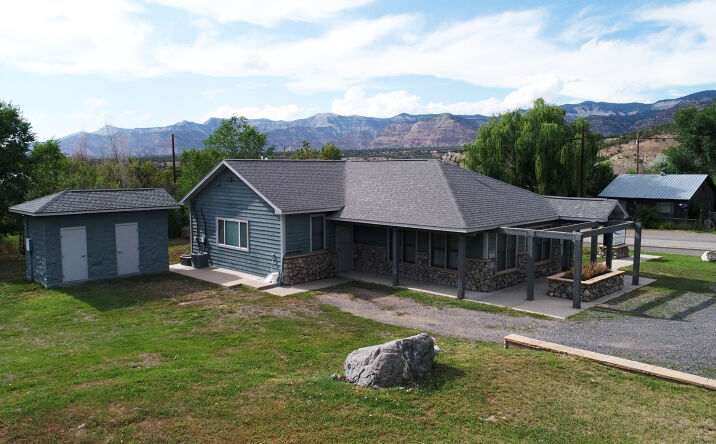 Pictures of Office property located at 15739 S Pearl St, Collbran, CO 81624 for sales - image #1