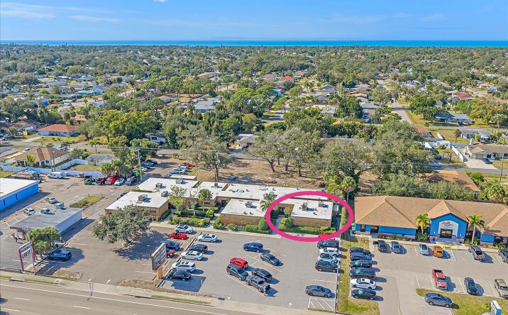 Pictures of Office property located at 1872 S Tamiami Trl, Venice, FL 34293 for sales - image #1