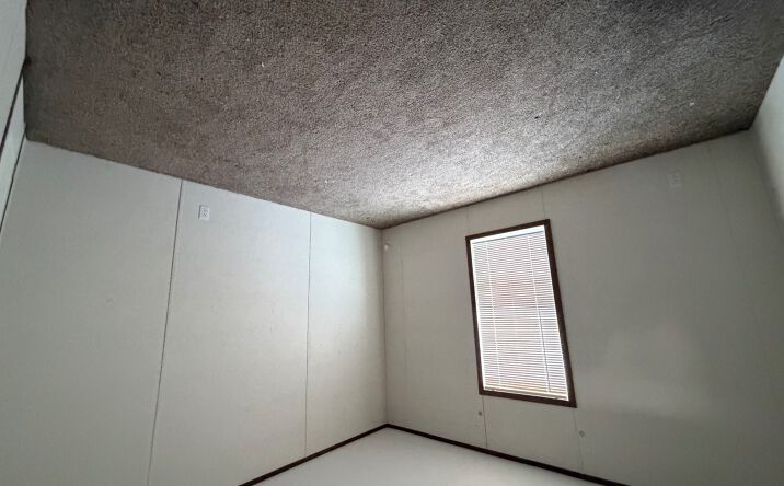 Pictures of Office property located at 655 N Main Street, Jamestown, KY 42629 for sales - image #1