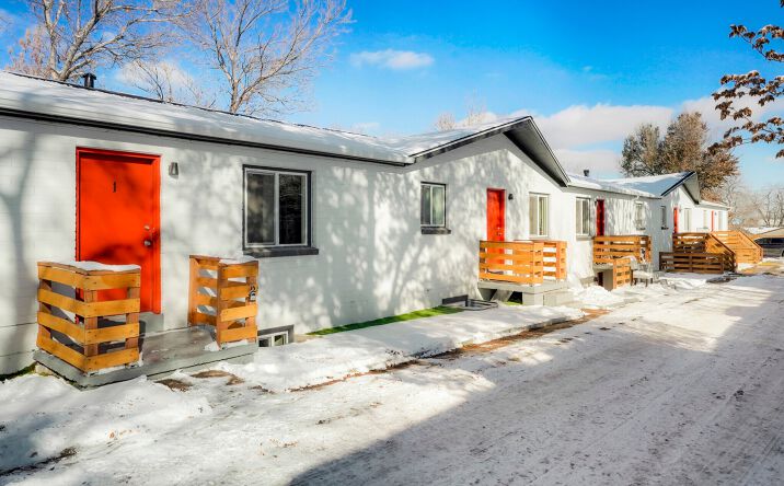Pictures of Multifamily property located at 982 S Sheridan Blvd, Denver, CO 80226 for sales - image #1