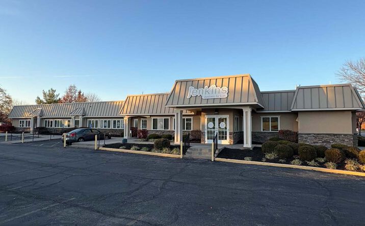 Pictures of Office property located at 8700 Bourgade St, Lenexa, KS 66219 for sales - image #1