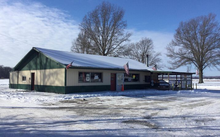 Pictures of Land property located at 7965 W State Highway 146 Highway, Jonesboro, IL 62952 for sales - image #1