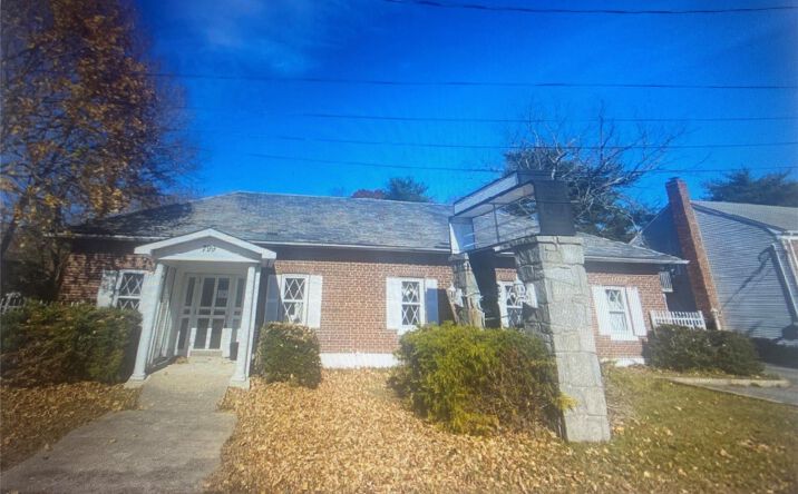 Pictures of Office property located at 799 Route 25A, Brookhaven, NY 11778 for sales - image #1