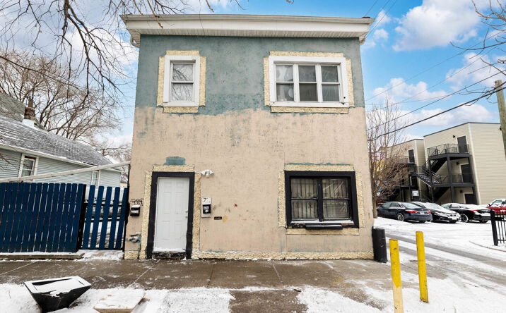 Pictures of Multifamily property located at 4712 S Marshfield Avenue, Chicago, IL 60609 for sales - image #1