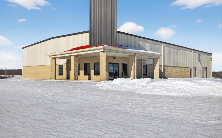 Pictures of Business for Sale, Retail, Office, Industrial property located at 8080 Matthews Highway, Tecumseh, MI 49286 for sales - image #1
