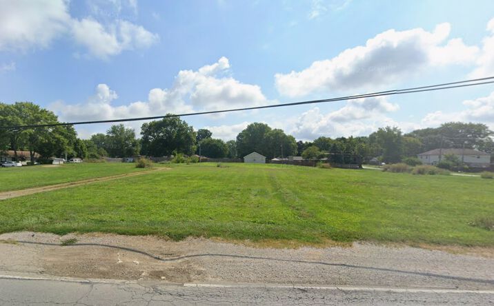 Pictures of Land, Retail property located at 203 N Avon Ave, Avon, IN 46123 for sales - image #1