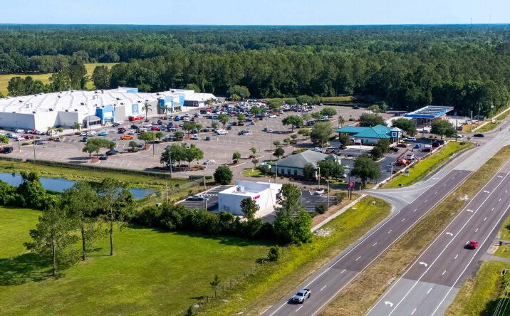 Pictures of Retail property located at 2540 Commercial Drive, Starke, FL 32091 for sales - image #1