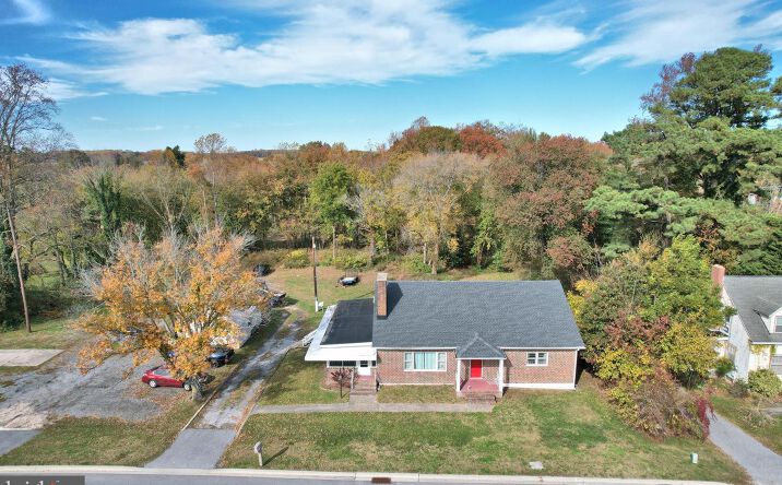 Pictures of Retail, Office, Mixed Use property located at 26473 Lewes Georgetown Hwy, Harbeson, DE 19951 for sales - image #1