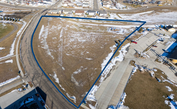 Pictures of Land property located at 4701 Durango Dr, Bismarck, ND 58503 for sales - image #1