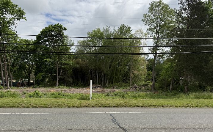 Pictures of Land property located at 910 Delsea Dr, Franklin, NJ 08322 for sales - image #1