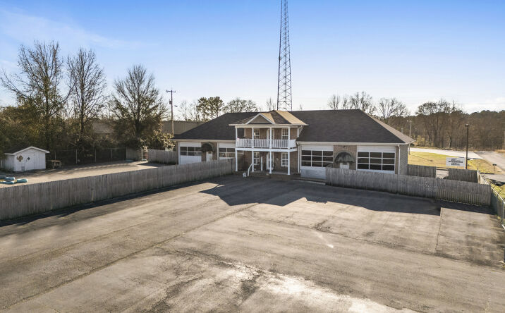 Pictures of Retail, Office, Industrial, Special Purpose property located at 915 Cooley St, Albertville, AL 35950 for sales - image #1