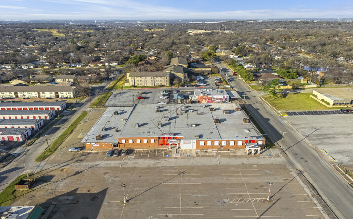 Pictures of Retail property located at 5601 E Lancaster Ave, Fort Worth, TX 76112 for sales - image #1