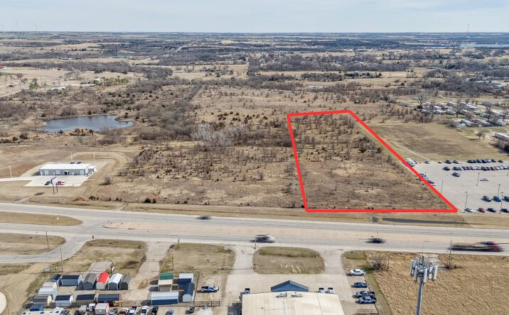 Pictures of Land property located at 1990-11-026-02E-2-002-00, Ponca City, OK 74604 for sales - image #1