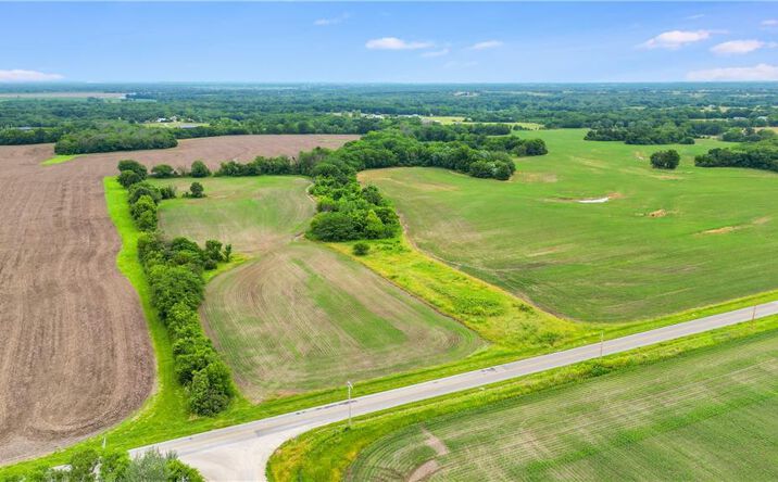 Pictures of Land, Special Purpose property located at Tract 3 E State Route 2 Highway, Garden City, MO 64747 for sales - image #1