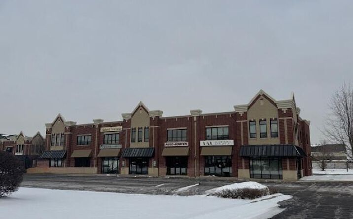 Pictures of Office property located at 940 W Us-30, Schererville, IN 46375 for sales - image #1