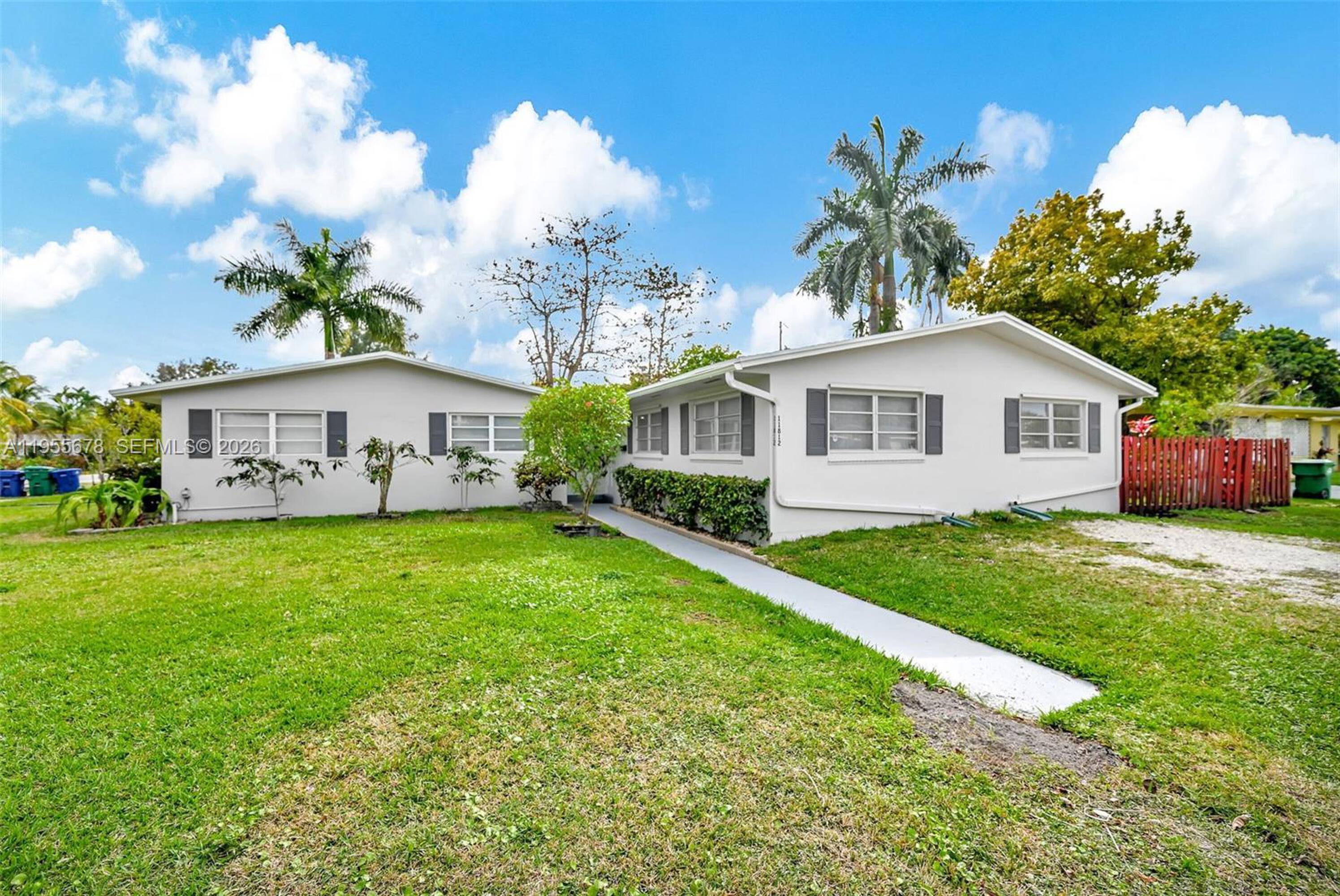 11812 NE 14th Ave  