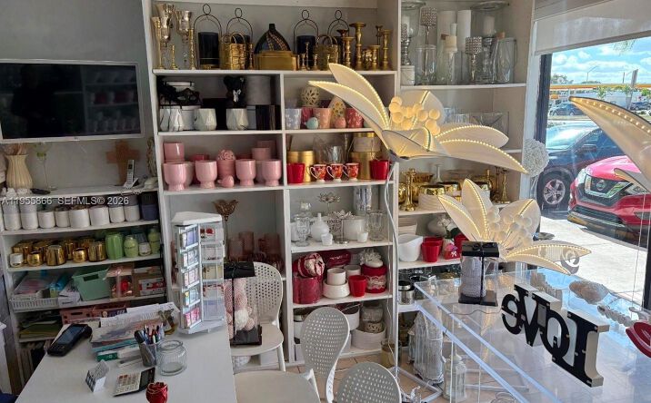 Pictures of Business for Sale, Office, Retail property located at FLOWER BOUTIQUE FOR SALE, Miami, FL 33175 for sales - image #1