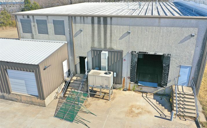 Pictures of Industrial, Office, Retail property located at 3551 Cypert Way, Ardmore, OK 73401 for sales - image #1