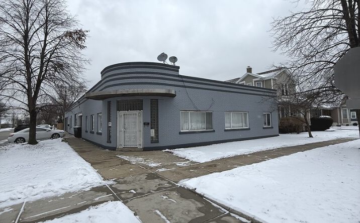 Pictures of Multifamily, Mixed Use property located at 551 COLUMBIA Street, Joliet, IL 60432 for sales - image #1