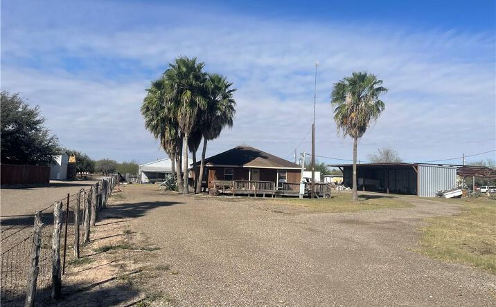 Pictures of Land property located at 8049 N Bentsen Palm Drive, Mission, TX 78574 for sales - image #1