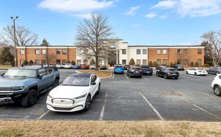 Pictures of Office property located at 2101 Sardis Rd N, Charlotte, NC 28227 for sales - image #1