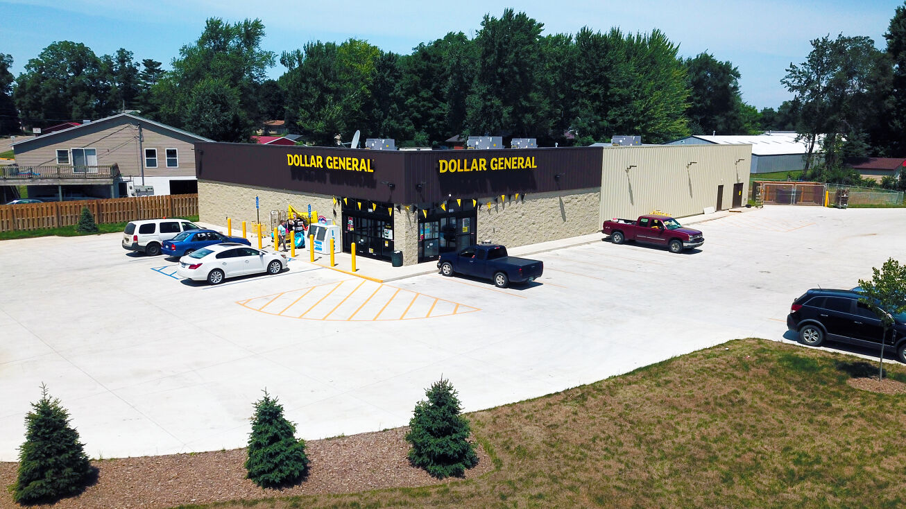 899 E State Street, Colon, MI 49040