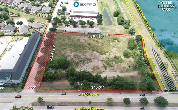 Pictures of Land property located at 10815 Huffmeister Rd, Houston, TX 77065 for sales - image #1