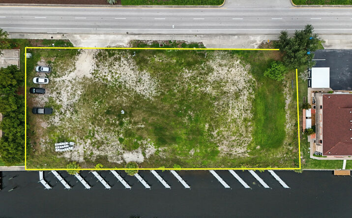 Pictures of Land, Multifamily property located at 5119 Coronado Pkwy, Cape Coral, FL 33904 for sales - image #1