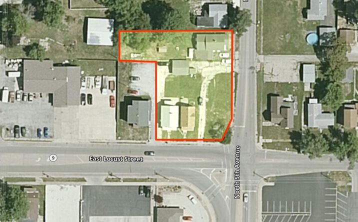 Pictures of Multifamily property located at 459 E Locust St, Canton, IL 61520, 453 E Locust St, Canton, IL 61520, 210 N 5th Ave, Canton, IL 61520 for sales - image #1