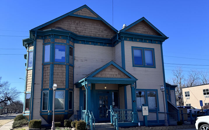 Pictures of Multifamily, Office property located at 1100 N Topeka Ave, Wichita, KS 67214 for sales - image #1