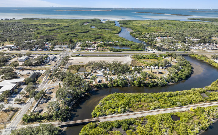 Pictures of Multifamily, Mobile Home Park property located at 11310 US Hwy 41 S, Gibsonton, FL 33534 for sales - image #1